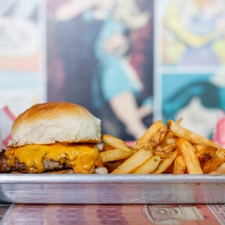 Plain Cheeseburger